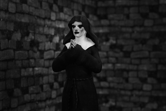 1900 Storm on the Strand Ghost Tour - What the 90-minute format feels like