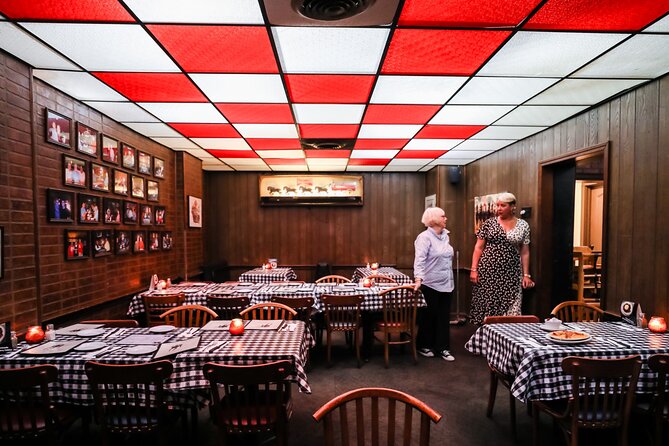 3 Hour Walking Food & Haunted History Tour in Lexington - Why This Lexington Tour Feels Different