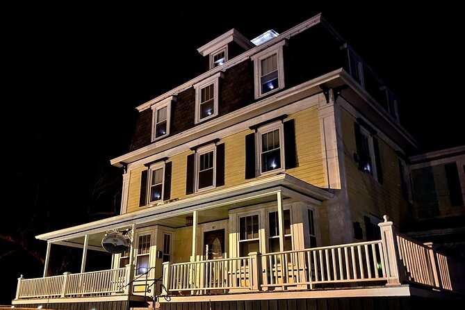 90-Minute Ghost Walking Tour in Boothbay Harbor - Why this makes a good first-night activity