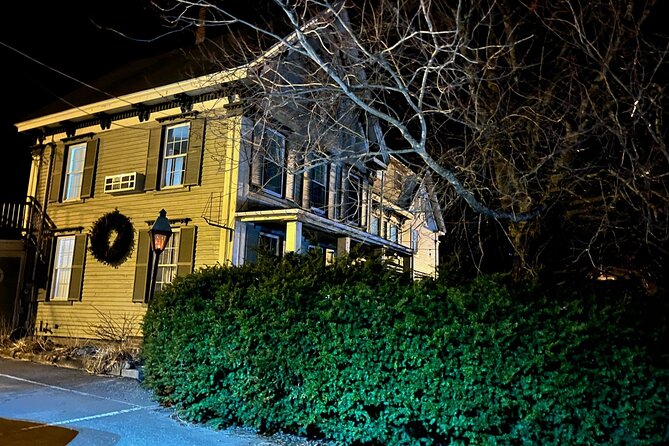90-Minute Ghost Walking Tour in Boothbay Harbor - The Admiral’s Quarters and George Duffy’s office