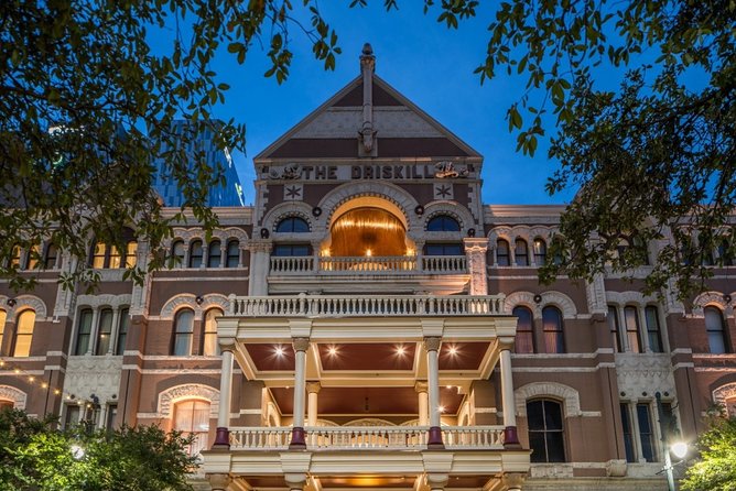 A Spooky Ghost Hunt in Austin - Plan for weather, walking, and phone battery