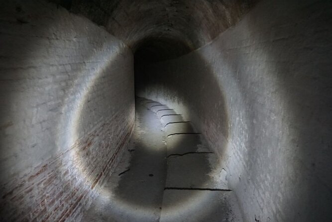 Abandoned and haunted military base - the ghosts tour - The journey to Chitila and the value of private transport