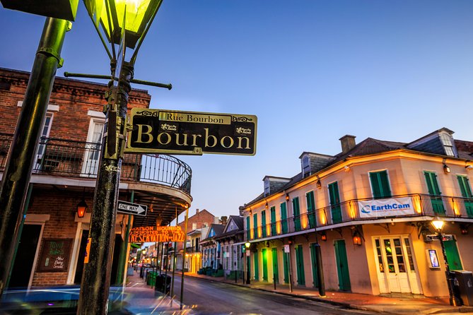 Adults Only Haunted Pub Crawl in New Orleans - May Baily’s Place and the final drink