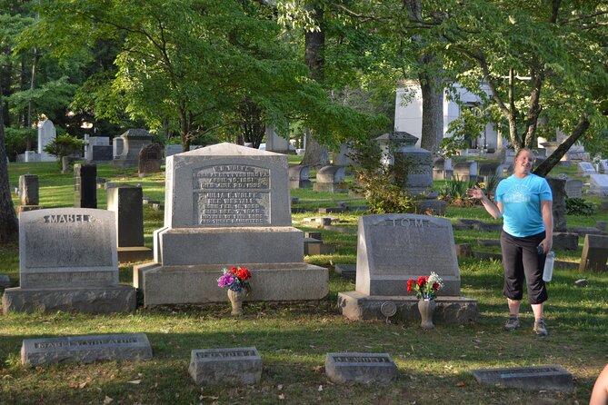 Asheville Ghost Tour: A Walk Through Riverside Cemetery & Montford Neighborhood - Why Riverside Cemetery makes a strong starting point