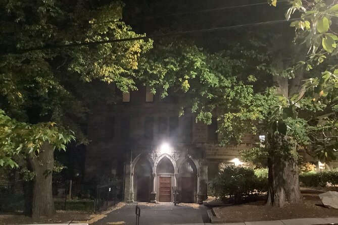 Asheville's Famous Ghosts Smart Phone GPS APP Solo Walking Tour - Chicken Alley and Asheville’s Narrower Streets