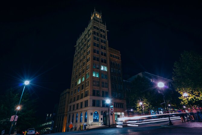 Asheville Terrors Boos and Brews Haunted Pub Crawl - S&W Market and a short story between drinks