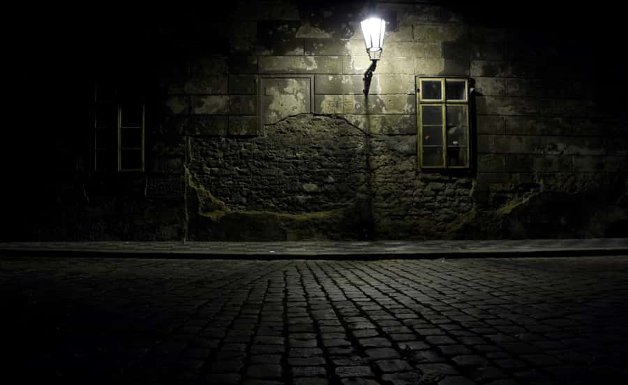 Austin: Family-Friendly Ghosts of Austin Tour - Starting at the Capitol gate on East 11th Street