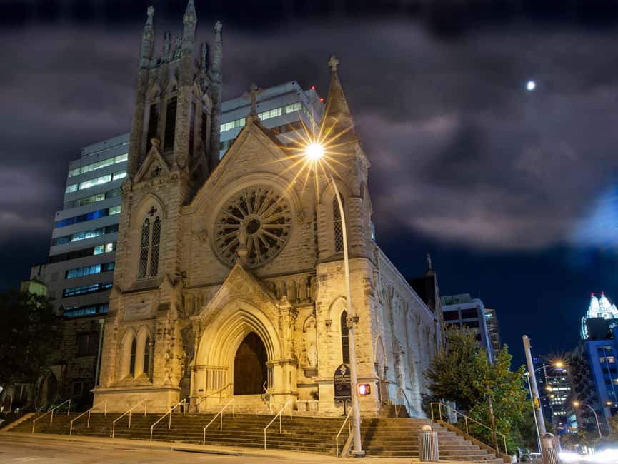 Austin’s Spirits & Spirits Haunted Pub Crawl - Who will enjoy this Austin night out