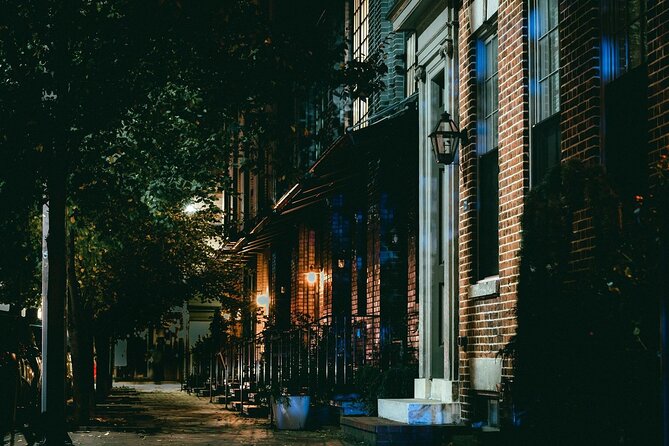 Baltimore Boos & Booze Haunted Pub Crawl - Poe’s last drink gives the saloon its strongest story