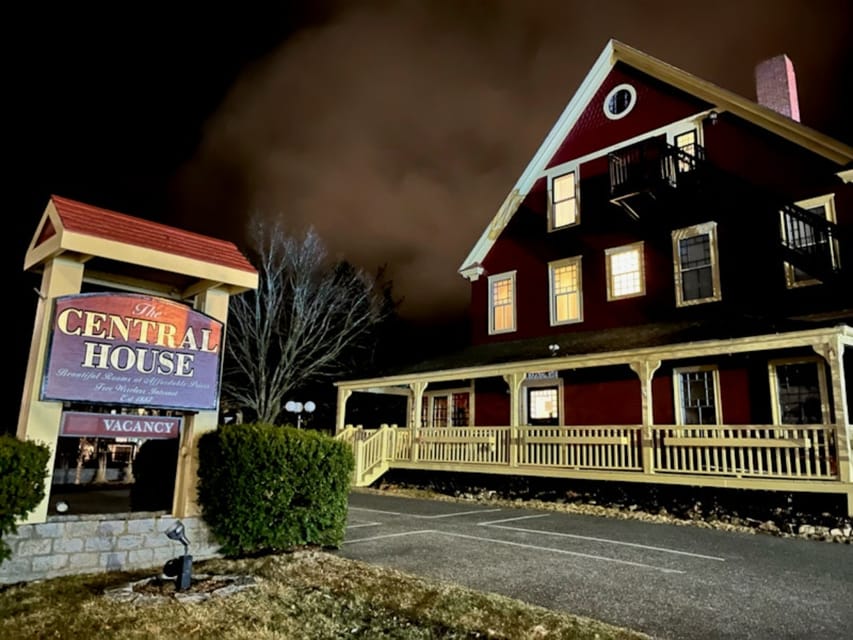 Bar Harbor: Haunted Ghost Walking Tour - Bar Harbor Club and the final stories