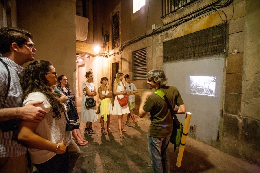 Barcelona: Dark History Night Walking Tour - What life was like for Barcelona’s executioner