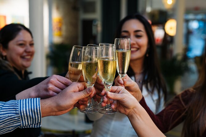 Barcelona Dark History Night Walking Tour With Drinks - How the guides shape the evening