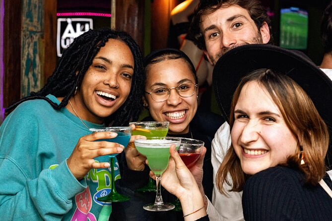 Barcelona Dark History Night Walking Tour With Drinks - Drinks, sobriety, and the real cost