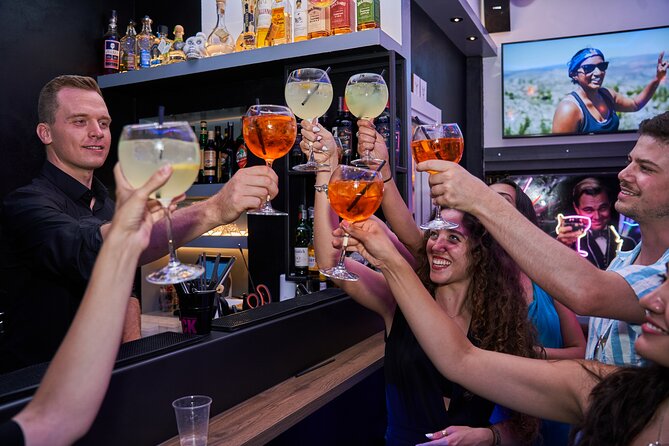 Barcelona Dark History Night Walking Tour With Drinks - What the 99 percent recommendation does and does not tell you