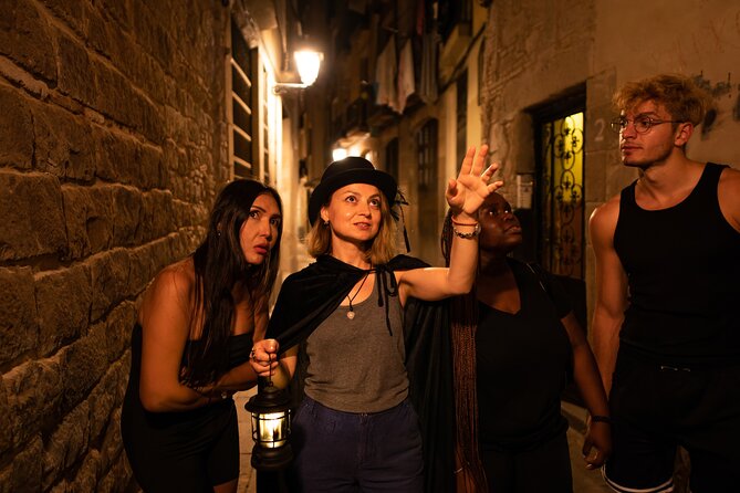 Barcelona Ghosts and Legends Gothic Quarter Tour - Barcelona Cathedral and secrets in plain sight