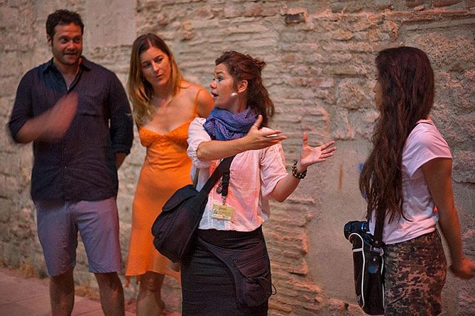 Barcelona's Dark History Night Tour - Cemeteries, symbols, and darker legends