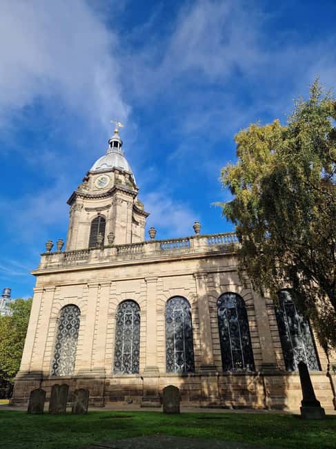 Birmingham Ghost Walk & Dark History - Seasonal crowds and route interruptions