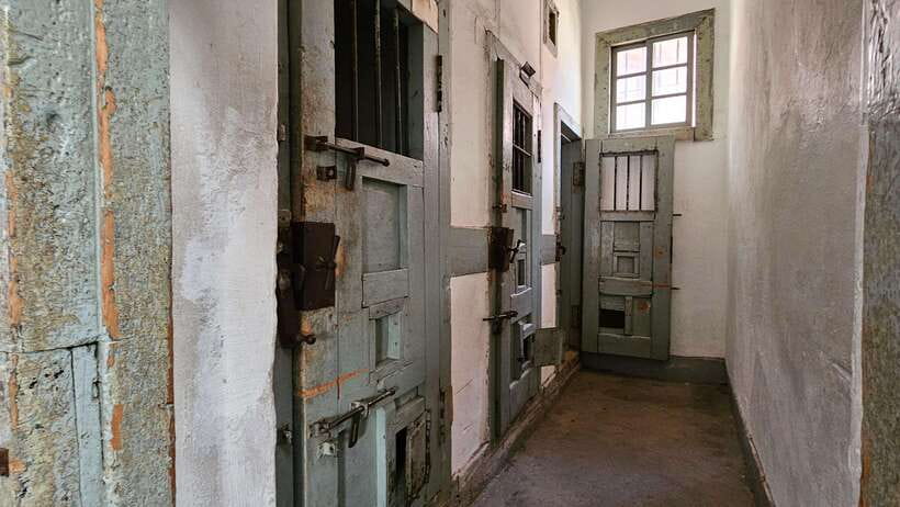 Blood & Tears: Korea Dark History Guided Walking Tour - Two routes, two very different stories