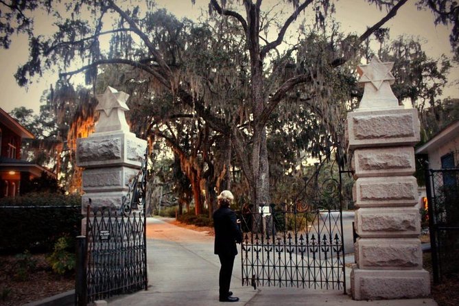 Bonaventure Cemetery's Secret Society Ghost Tour - Freemasons, Symbols, and the Secret Society Theme