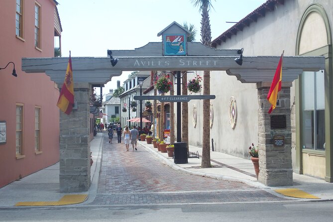 Bones Under Us, Ghost Tour with Archeology - Why this St. Augustine ghost tour feels different