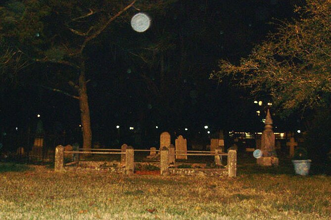 Bones Under Us, Ghost Tour with Archeology - Behind the Milltop and through the city gates