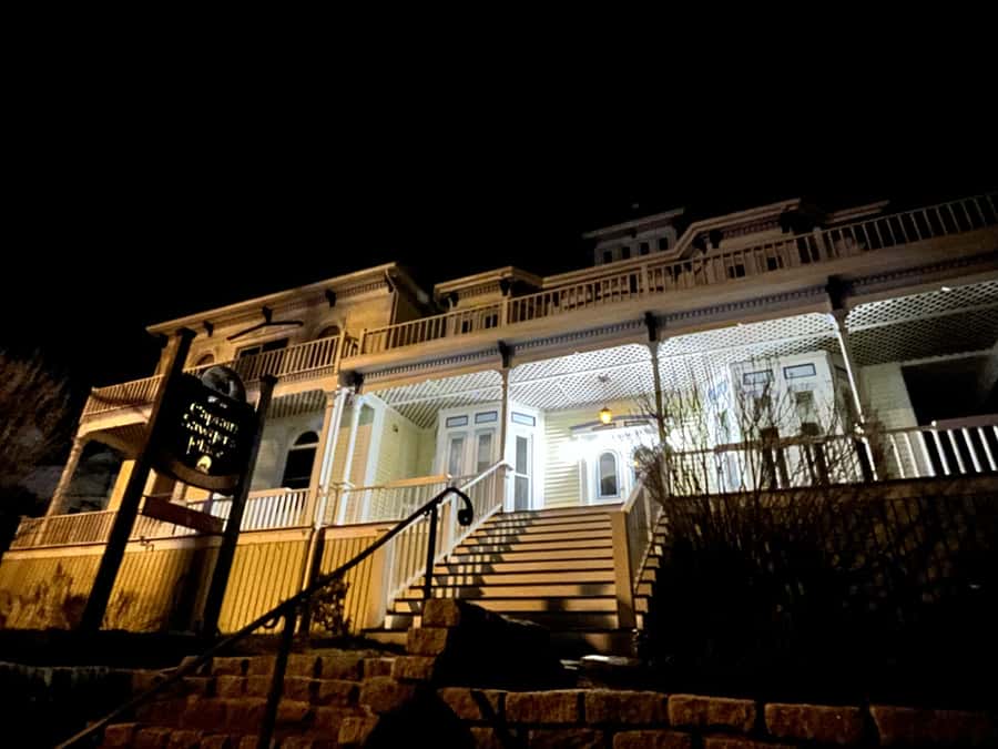 Boothbay Haunted Ghost Walking Tour - A ghost walk through Boothbay Harbor