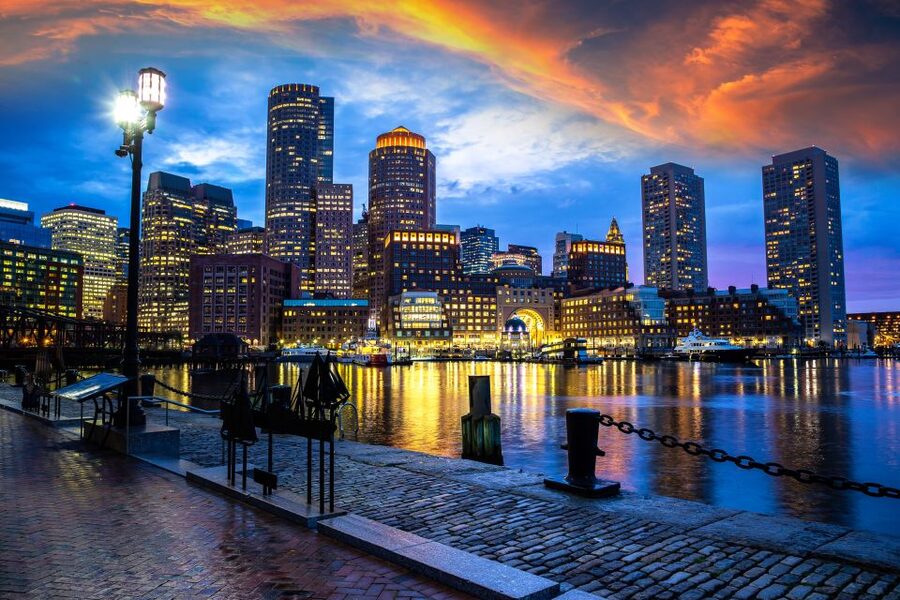 Boston: Haunted Pub Crawl of Historic Pubs and Taverns - Revolutionary figures, ghosts, and Boston’s rougher past