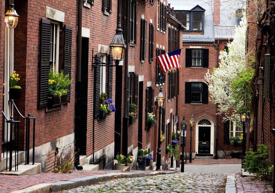 Boston: Haunted Streets Walking Tour - Granary Burying Ground and the Final Stories