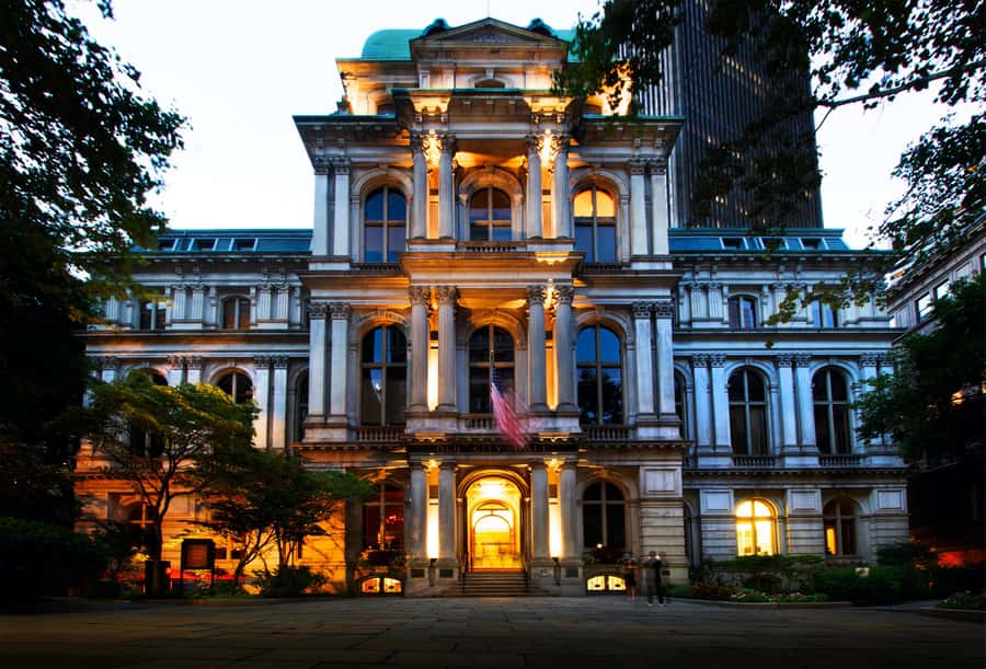 Boston: History & Haunts Guided Ghost Tour - Boston Common and its grim public past