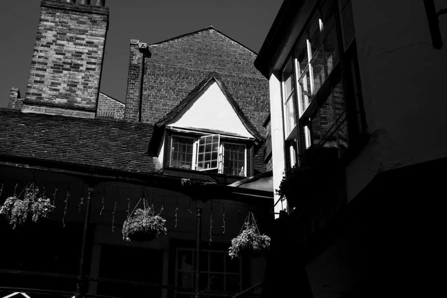 Cambridge: Alumni-Led University Ghost Tour - Key points to know before booking