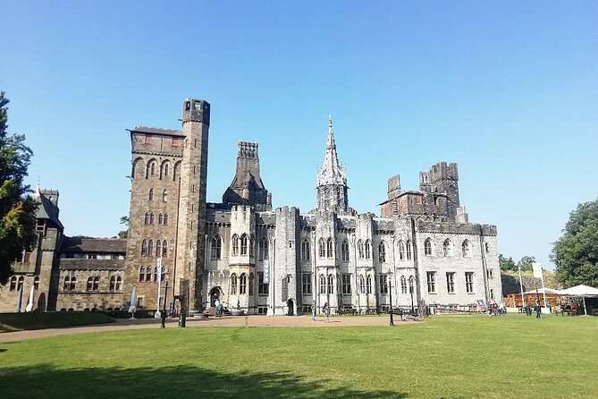 Cardiff Private Dark History Tour - Why this Cardiff walk feels different