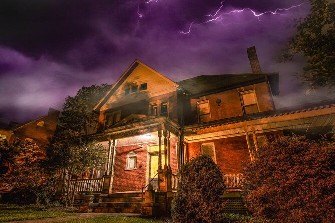 Chains, Coffins, & Curses: Charlottesville Ghost Tours - The haunted store and Charlottesville’s downtown ghosts