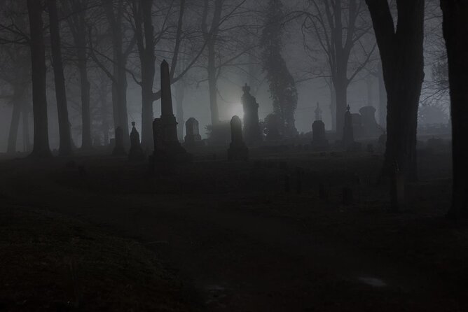 Chapel Hill Ghost Walk - What the one-hour format gives you
