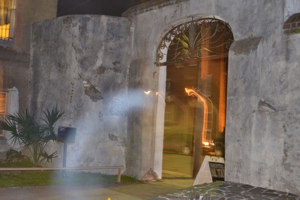 Charleston: 90-Minute Ghost & Graveyard Walking Tour - The stories behind the headstones
