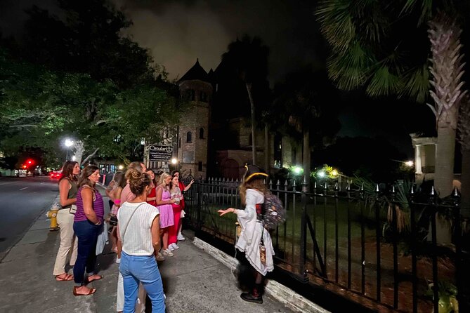 Charleston Nightmares and Nightcaps Ghost Walking Tour - Why this Charleston ghost walk works
