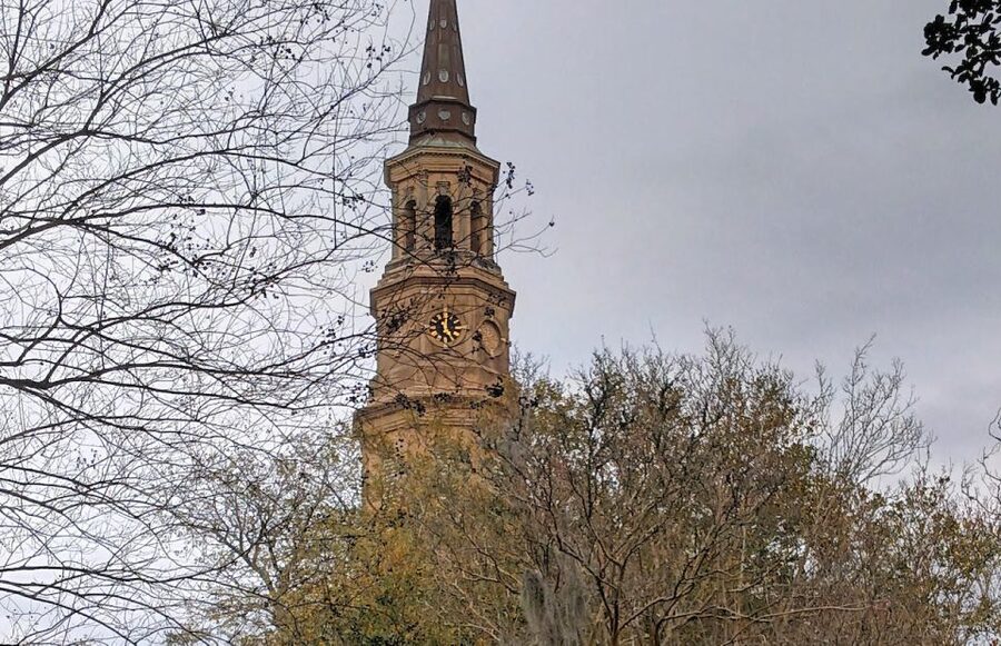 Charleston: Small-Group Ghost Walking Tour at Night - Judge Trott’s 1709 house and the pirate curse