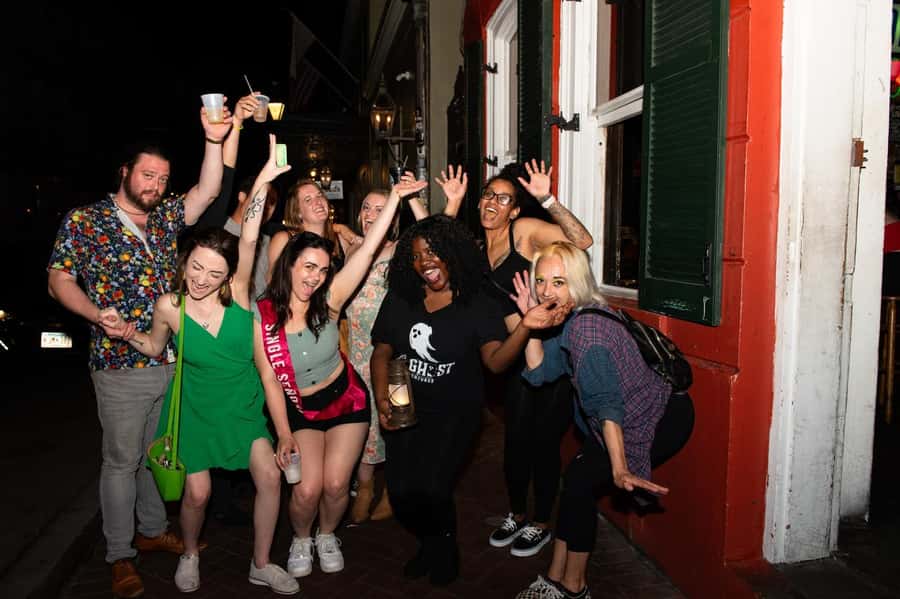 Charleston: Spirits & Spirits Haunted Pub Crawl - Walking, weather, and what to bring