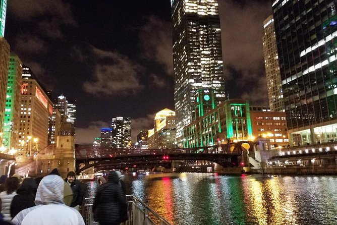 Chicago: Gangsters and Ghosts Walking Tour - Why this Chicago tour works