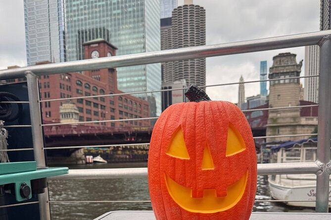 Chicago River Guided Ghost Tour - Chicago’s river becomes the storyteller