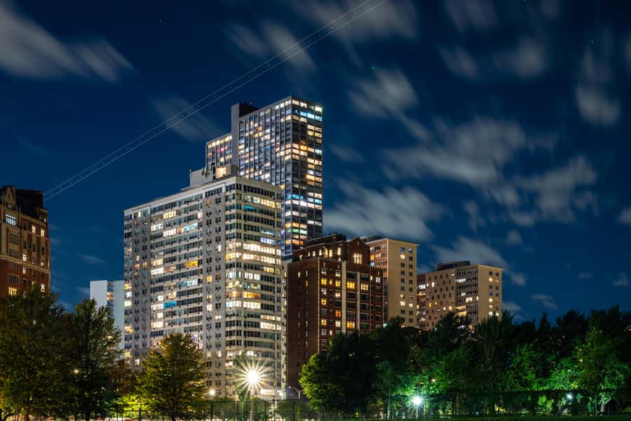 Chicago: Wind and Souls Adults Only Guided Ghost Tour - What $34 gets you
