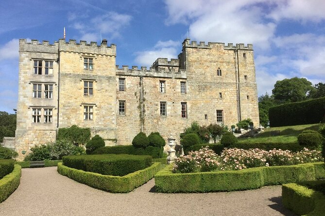 Coasts & Ghosts: Haunted Northumberland - Chillingham Castle - A 9:00 am start from Edinburgh