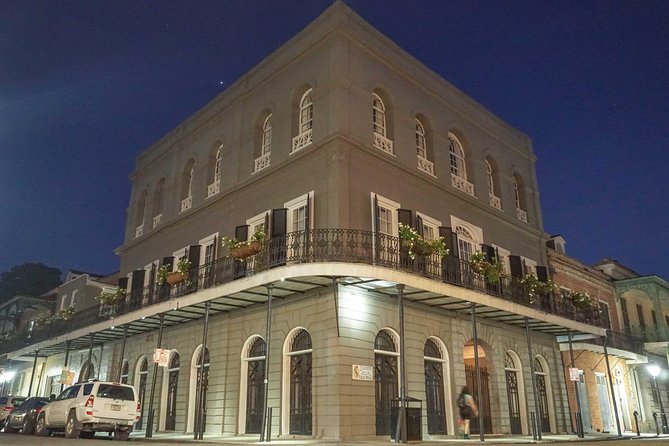 Crawl New Orleans: Haunted Bar Crawl with Shot Included - Who will enjoy this crawl most