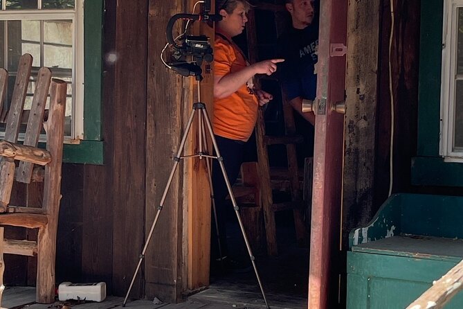 CrowMocker's Paranormal Investigation Adventure - Reaching the cabin above South Pittsburg