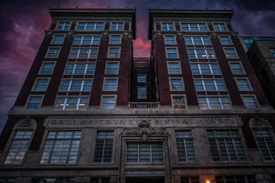 Dallas Spirits & Spirits Haunted Pub Crawl - Who should book this Dallas night out?