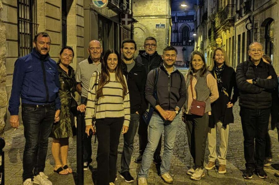 Dark Bordeaux: Ghosts, True Crimes, Eternal haunting Tales - Stories, quizzes, and the surprise at the end