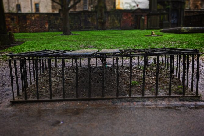 Dark History and Ghost Tour of Edinburgh - Greyfriars Kirkyard brings the strongest stories