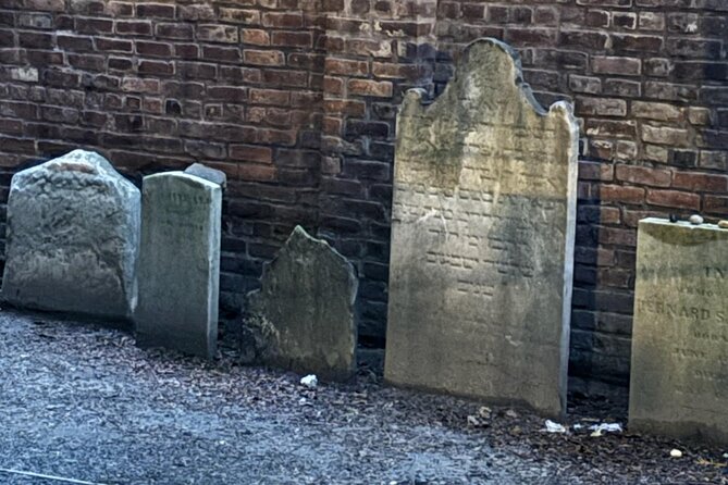 Dark Side & Ghosts of Greenwich Village at Night - The Northern Dispensary and the yellow fever story