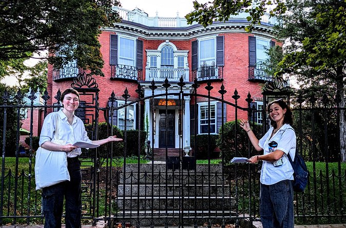 Dark Tales: The Haunted Authors of Providence Tour - Houses written into Lovecraft’s stories