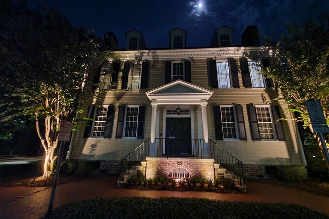 Doctor Buzzard's Goodtime Ghost Tour - Calhoun Square reveals what lies beneath Savannah