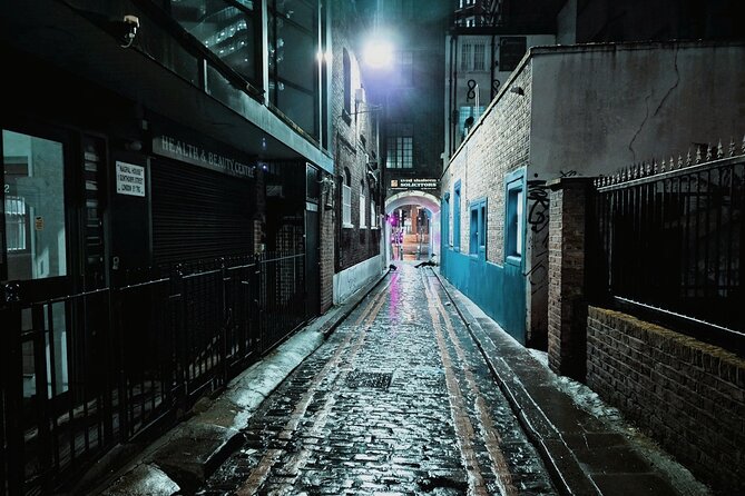 Dr Blood's Jack the Ripper Tour - Princelet Street and the Ten Bells